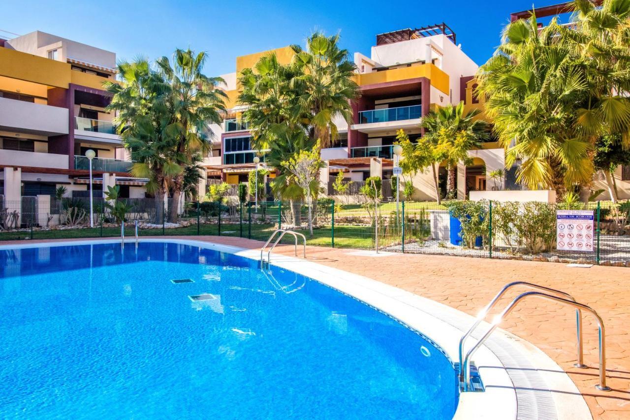 Apartmán Bosque Playa Flamenca Exteriér fotografie