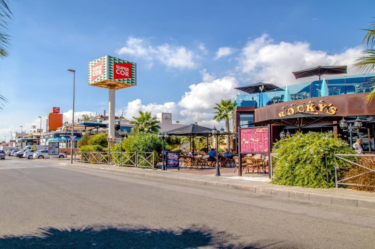 Apartmán Bosque Playa Flamenca Exteriér fotografie