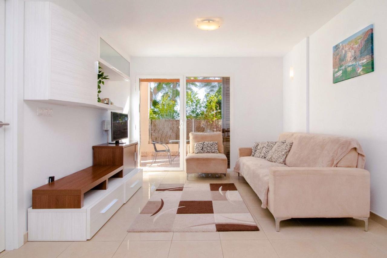 Apartmán Bosque Playa Flamenca Exteriér fotografie